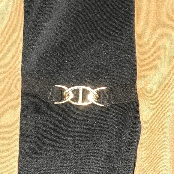 Jacket - Picture 5 of 6